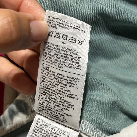 Athleta Women's Trekkie North Short with Pockets Green White Floral Lace Size 22 - Picture 6 of 10